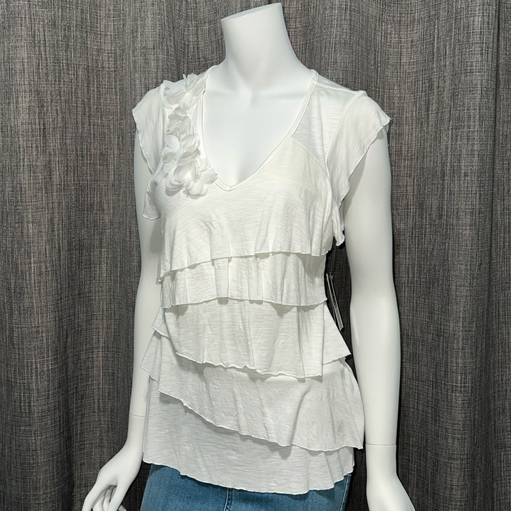 NWT A. Byer Tiered Ruffle V Neckline Solid Slub Jersey Top Large Juniors